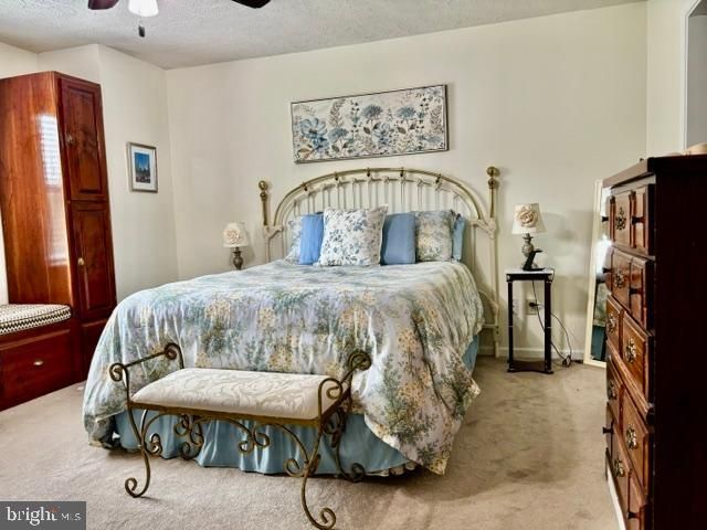 8 OXFORD CT, Chambersburg, PA 17201