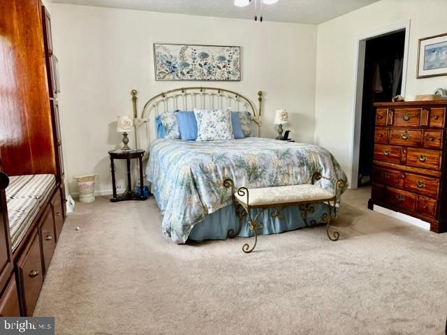 8 OXFORD CT, Chambersburg, PA 17201