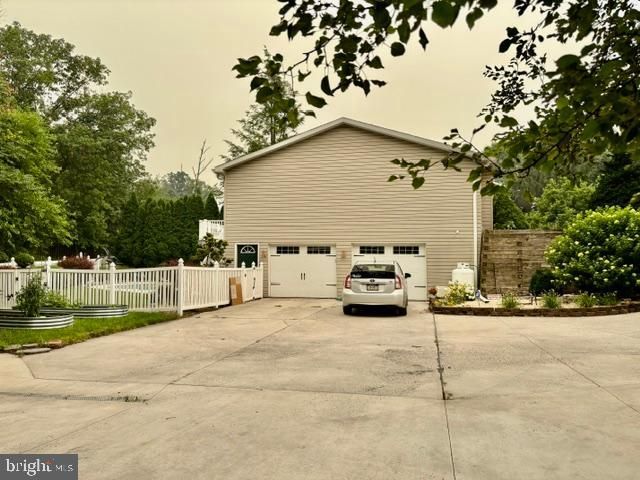 8 OXFORD CT, Chambersburg, PA 17201