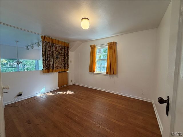 1247 Comstock Avenue, Syracuse, NY 13210