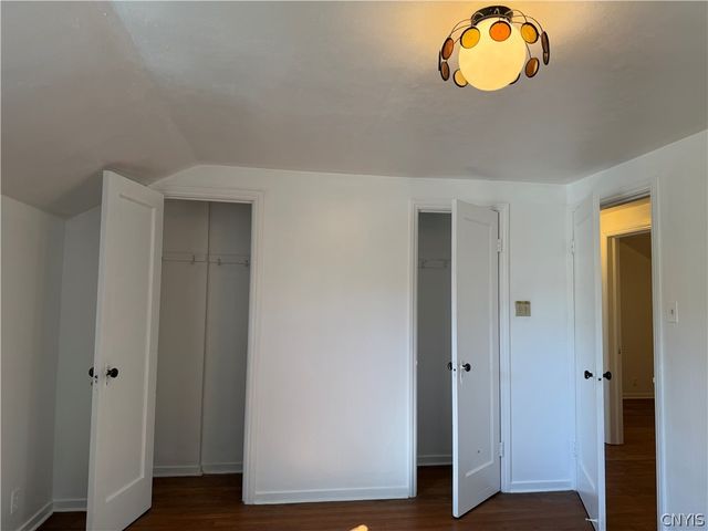 1247 Comstock Avenue, Syracuse, NY 13210