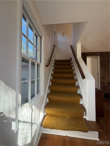 1247 Comstock Avenue, Syracuse, NY 13210