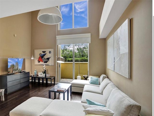 1755 E Hallandale Beach Blvd 105E, Hallandale Beach, FL 33009