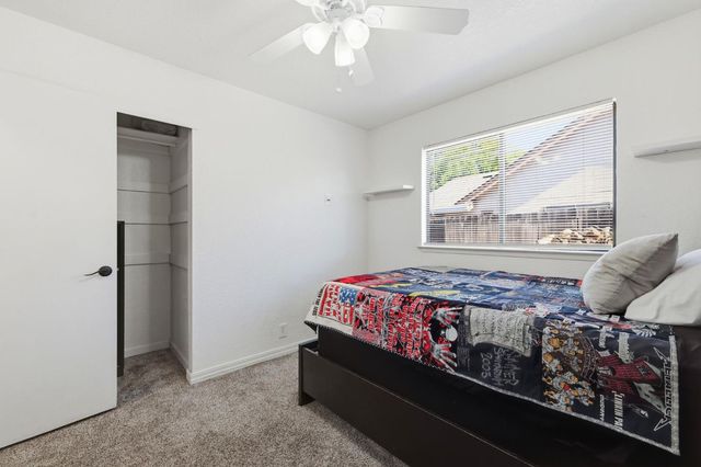 1314 Carnation Ct, Roseville, CA 95661