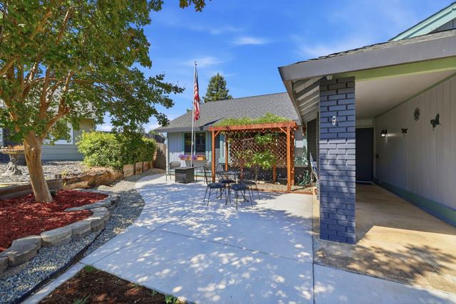 1314 Carnation Ct, Roseville, CA 95661