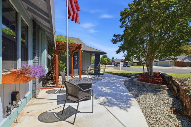 1314 Carnation Ct, Roseville, CA 95661