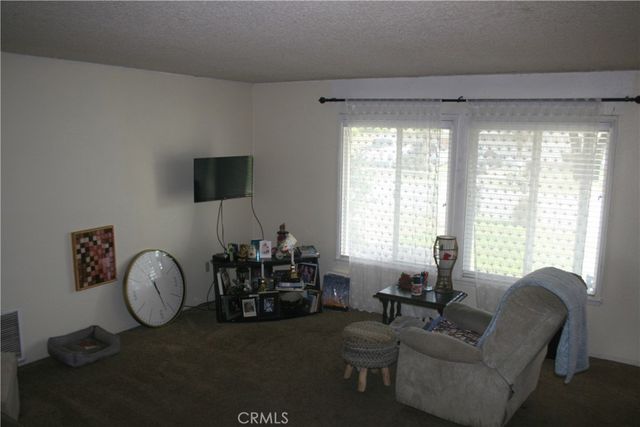 4713 Shetland Lane, Jurupa Valley, CA 92509