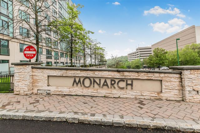701 Ridge Hill Boulevard 9G, Yonkers, NY 10710