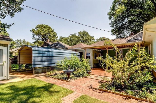 1227 COLONIAL RD, Memphis, TN 38117