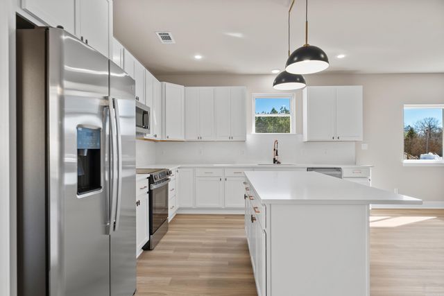 101 Sea Ray Cove, Hot Springs, AR 71901