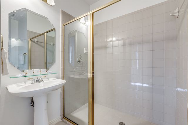 907 Ozark Drive, Allen, TX 75002