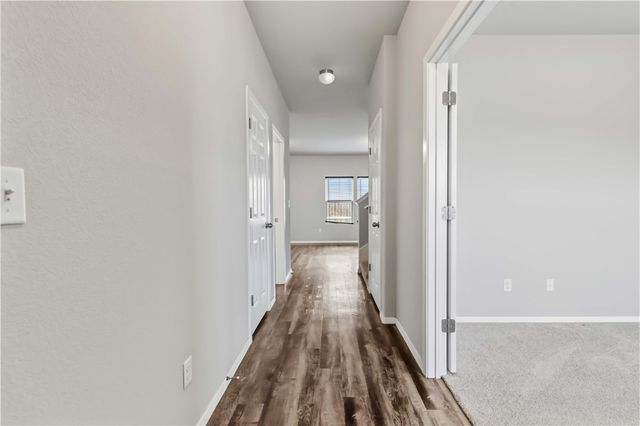 4600 W Hoover Loop, Fayetteville, AR 72704