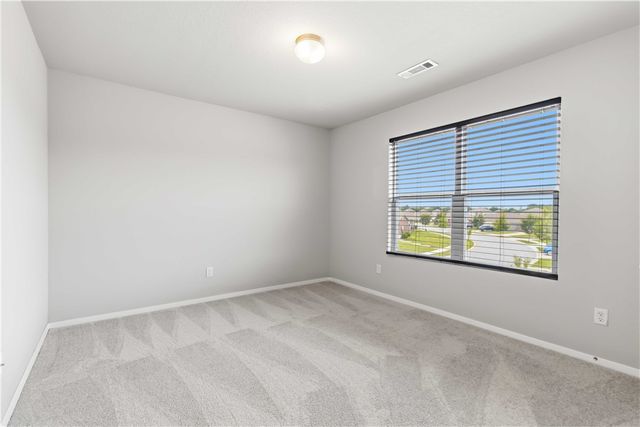 4600 W Hoover Loop, Fayetteville, AR 72704