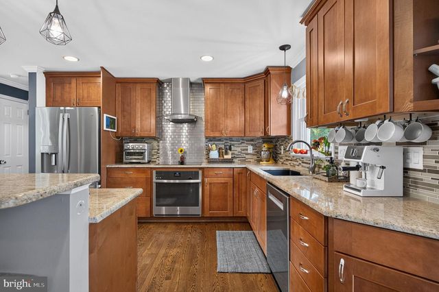 13514 FLORIS ST, Herndon, VA 20171