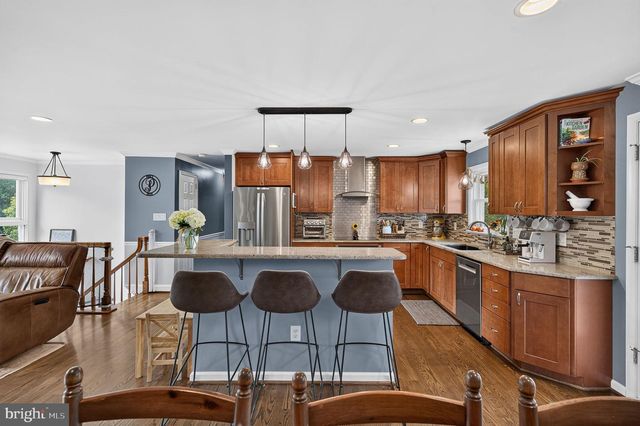 13514 FLORIS ST, Herndon, VA 20171