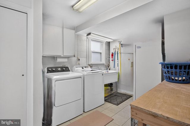 13514 FLORIS ST, Herndon, VA 20171