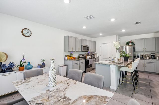 18 HICKORY COURSE DRIVE, Ocala, FL 34472