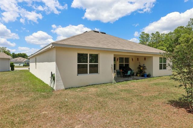 18 HICKORY COURSE DRIVE, Ocala, FL 34472
