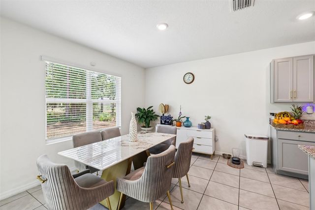 18 HICKORY COURSE DRIVE, Ocala, FL 34472
