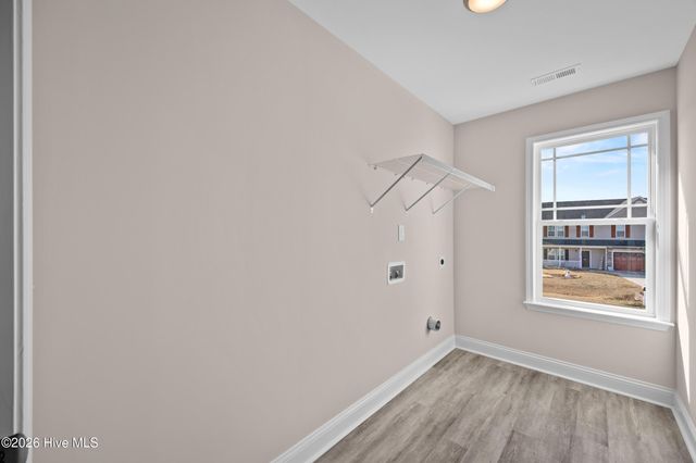 105 Dallas Drive, Beulaville, NC 28518