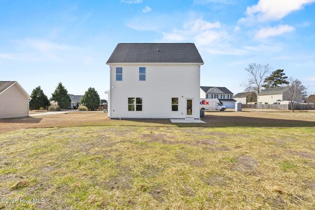 105 Dallas Drive, Beulaville, NC 28518