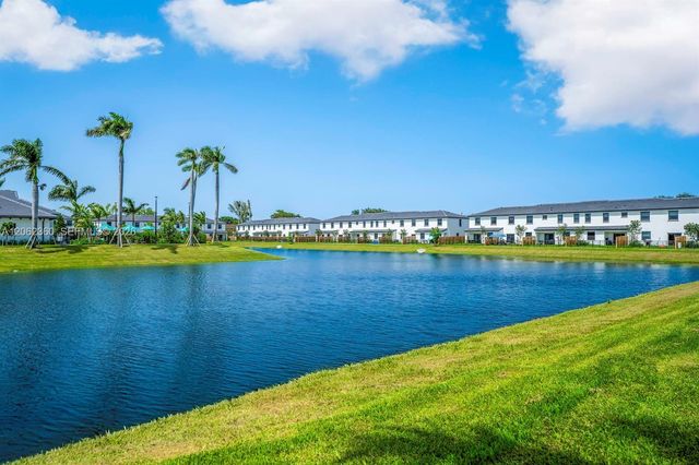 3024 Green Palm Court 5838, Dania Beach, FL 33312