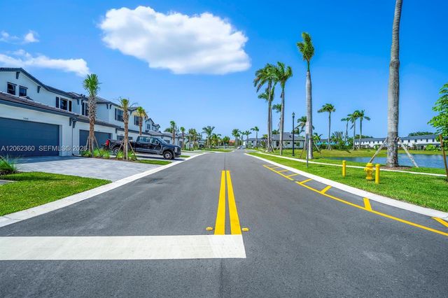3024 Green Palm Court 5838, Dania Beach, FL 33312