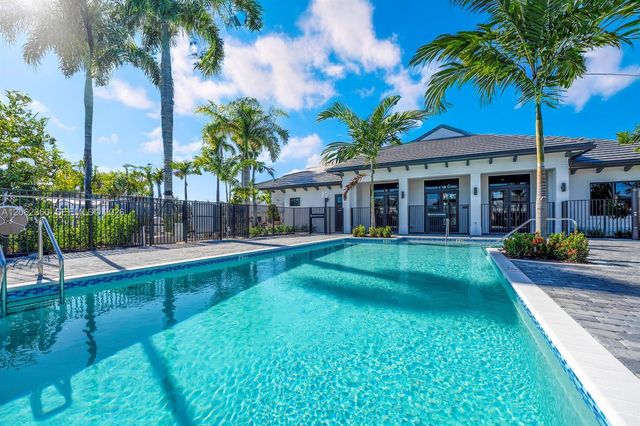 3024 Green Palm Court 5838, Dania Beach, FL 33312