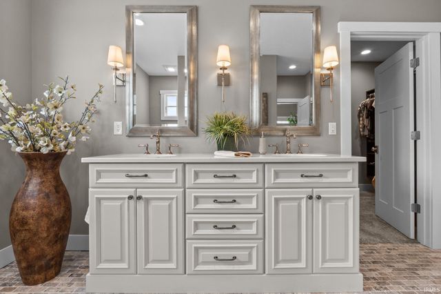 51590 Salem Meadows Drive, Granger, IN 46530