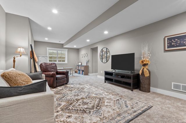 51590 Salem Meadows Drive, Granger, IN 46530