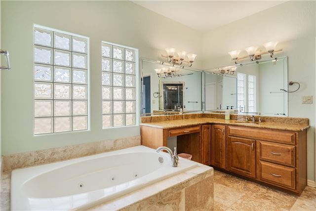 13825 Captains Row, Corpus Christi, TX 78418