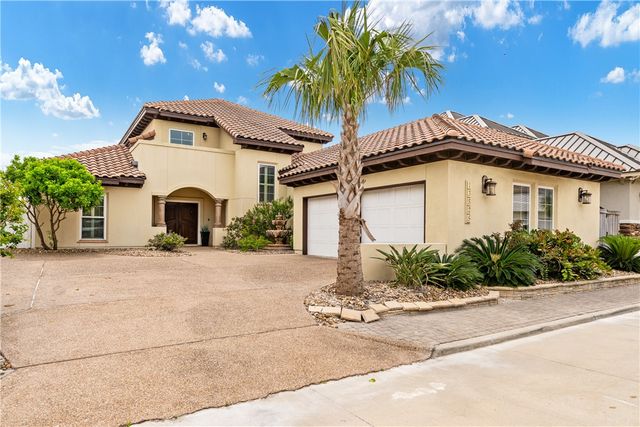 13825 Captains Row, Corpus Christi, TX 78418