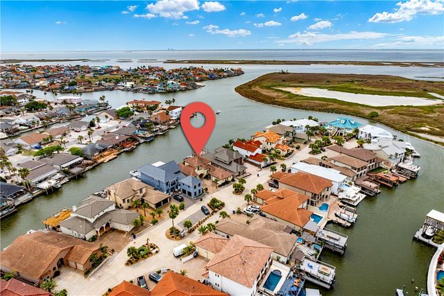 13825 Captains Row, Corpus Christi, TX 78418