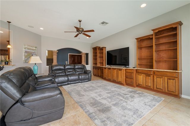 13825 Captains Row, Corpus Christi, TX 78418
