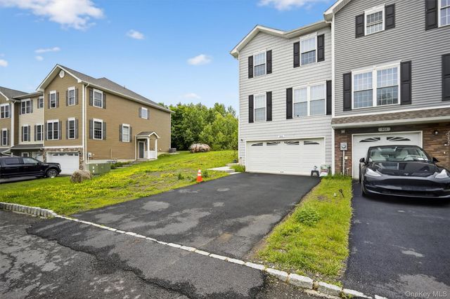 501 Iron Forge Lane, New Windsor, NY 12553