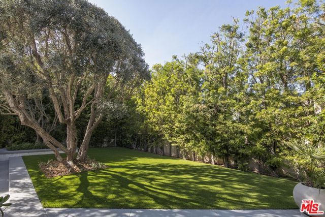 3833 Hayvenhurst Drive, Encino (los Angeles), CA 91436