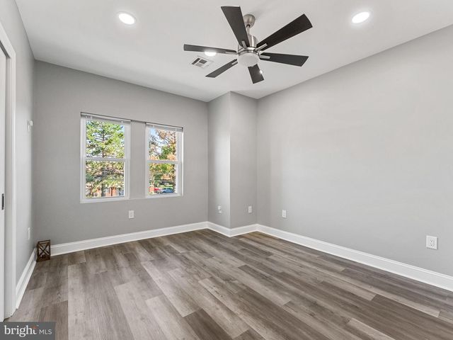 1226 W 9TH ST, Chester, PA 19013