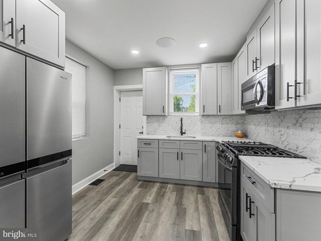 1226 W 9TH ST, Chester, PA 19013