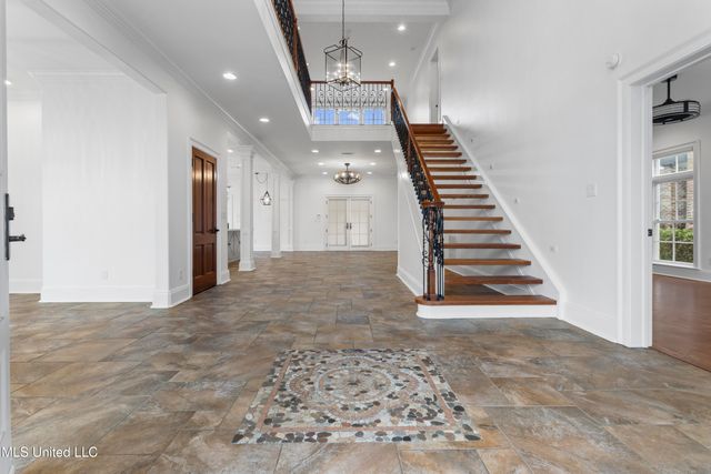 1016 Beach Boulevard, Biloxi, MS 39530