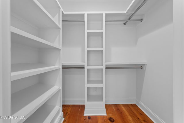 1016 Beach Boulevard, Biloxi, MS 39530