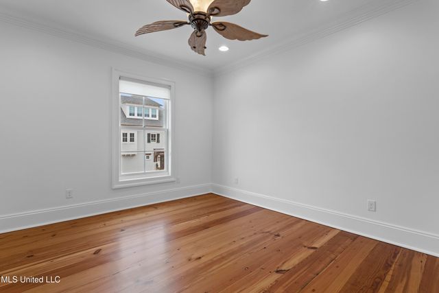 1016 Beach Boulevard, Biloxi, MS 39530