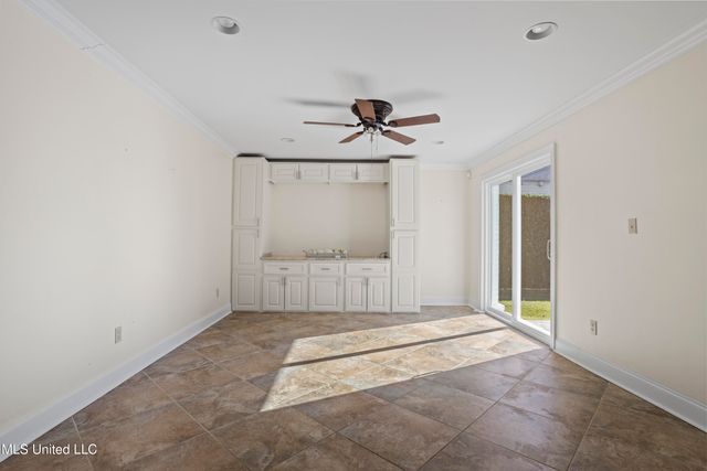 1016 Beach Boulevard, Biloxi, MS 39530