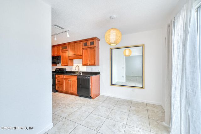 791 ASSISI Lane 1611, Jacksonville, FL 32233