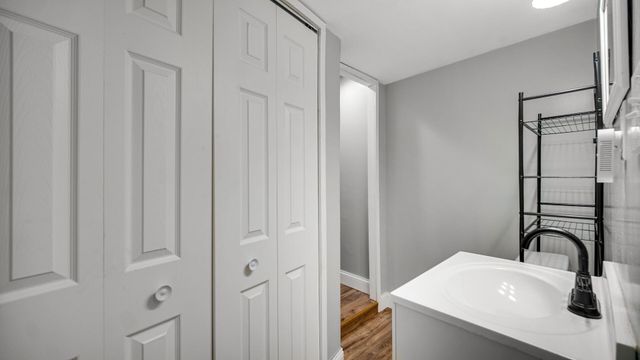 8719 Linden Avenue, Munster, IN 46321