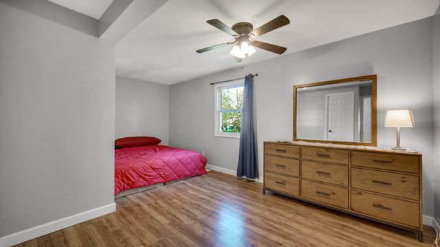 8719 Linden Avenue, Munster, IN 46321