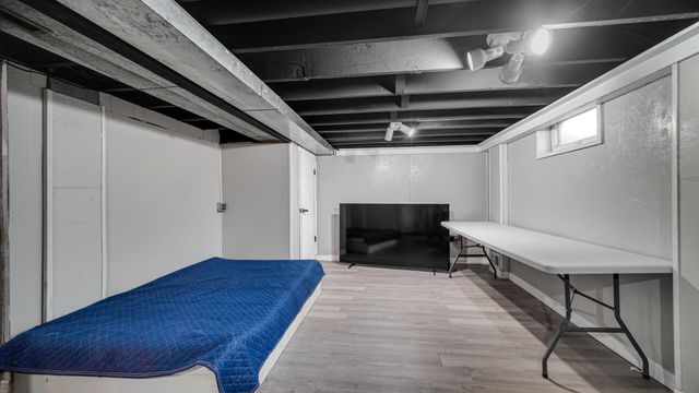 8719 Linden Avenue, Munster, IN 46321