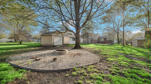 8719 Linden Avenue, Munster, IN 46321