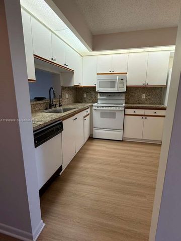 1401 SW 128th Ter 205H, Pembroke Pines, FL 33027