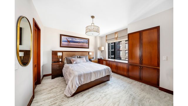 309 E 49th St Ph 1, New York City, NY 10017