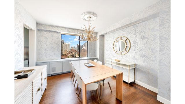 309 E 49th St Ph 1, New York City, NY 10017